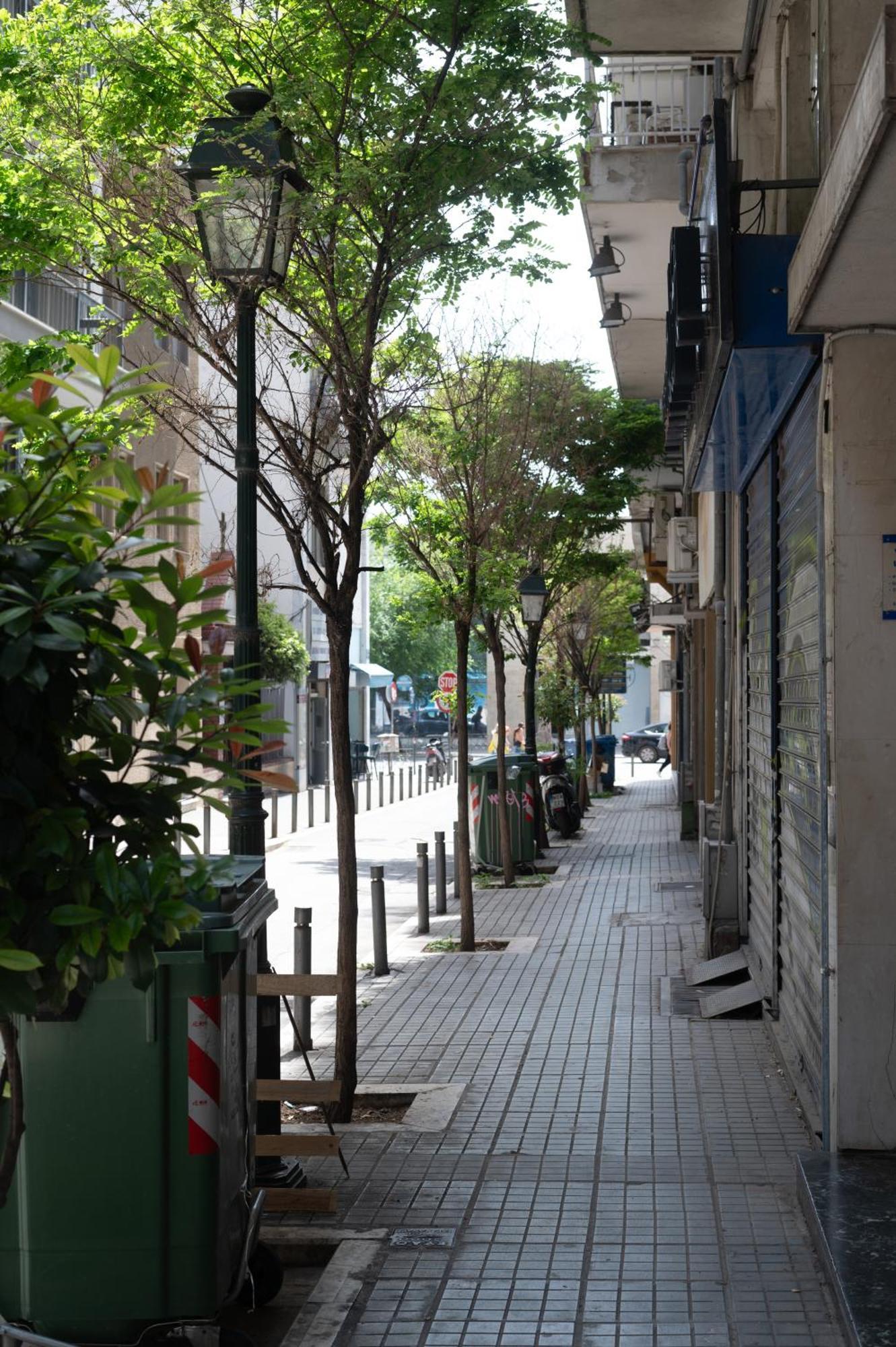 Honey Oak & Cream Patio By Nest Apartment Salonic Exterior foto